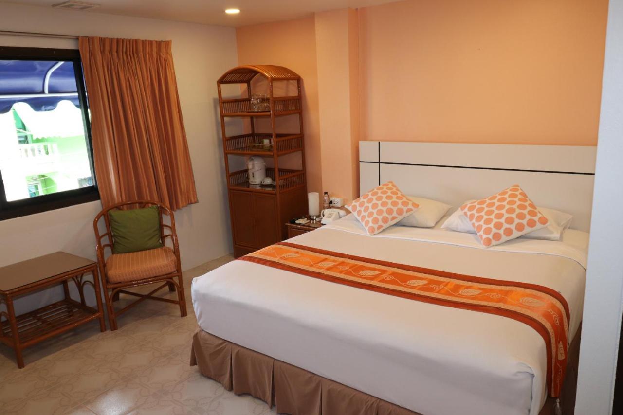 Summer Breeze Hotel Patong Eksteriør bilde