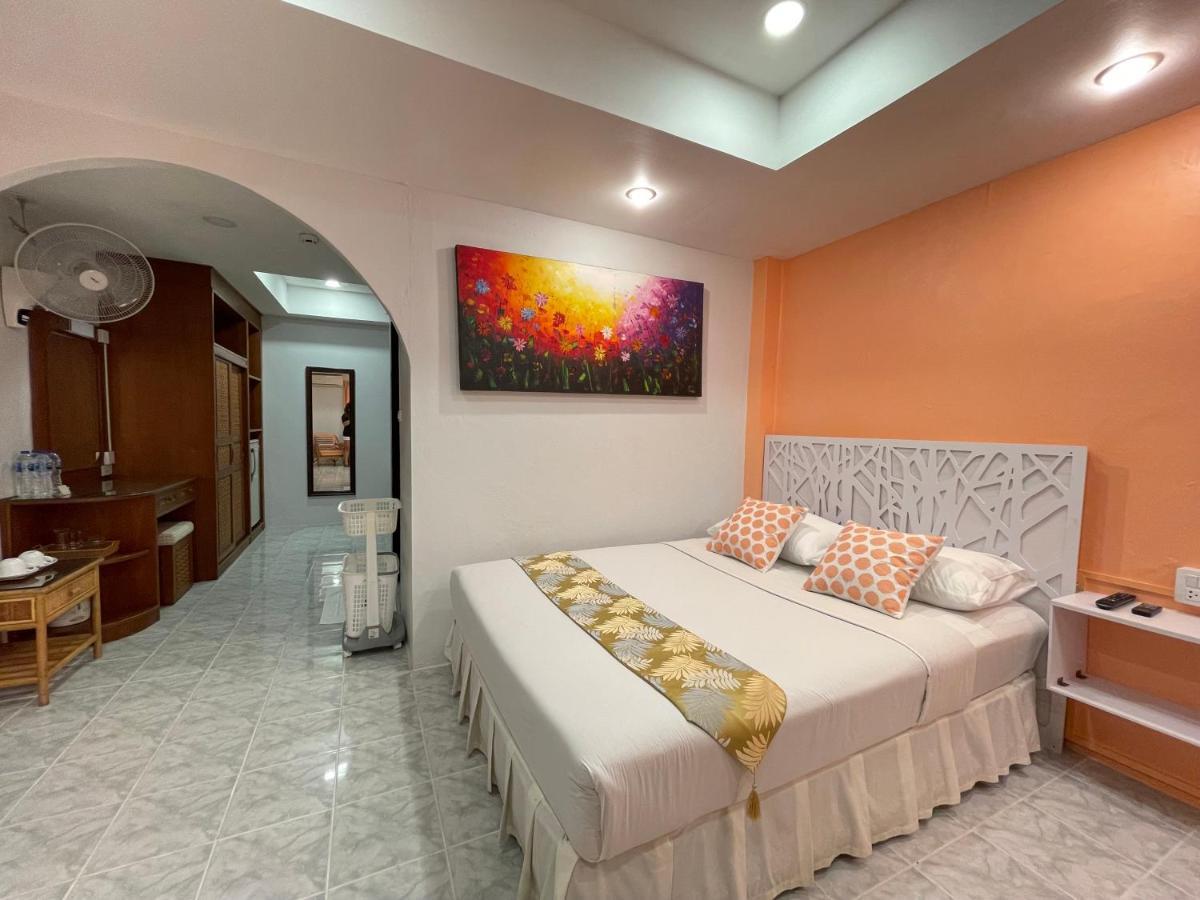 Summer Breeze Hotel Patong Eksteriør bilde